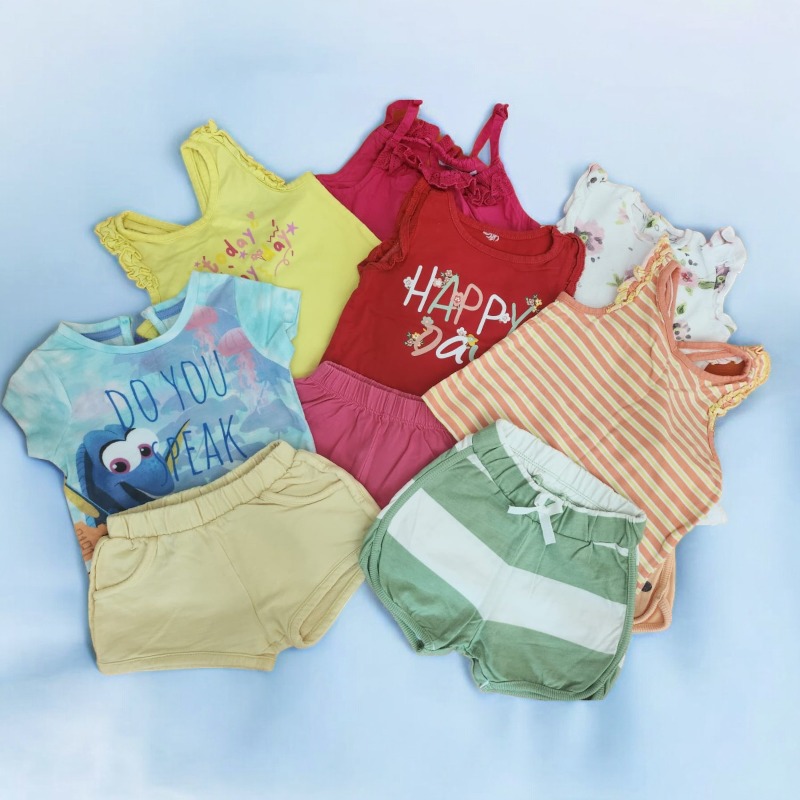 Baby clothes up to 6 months